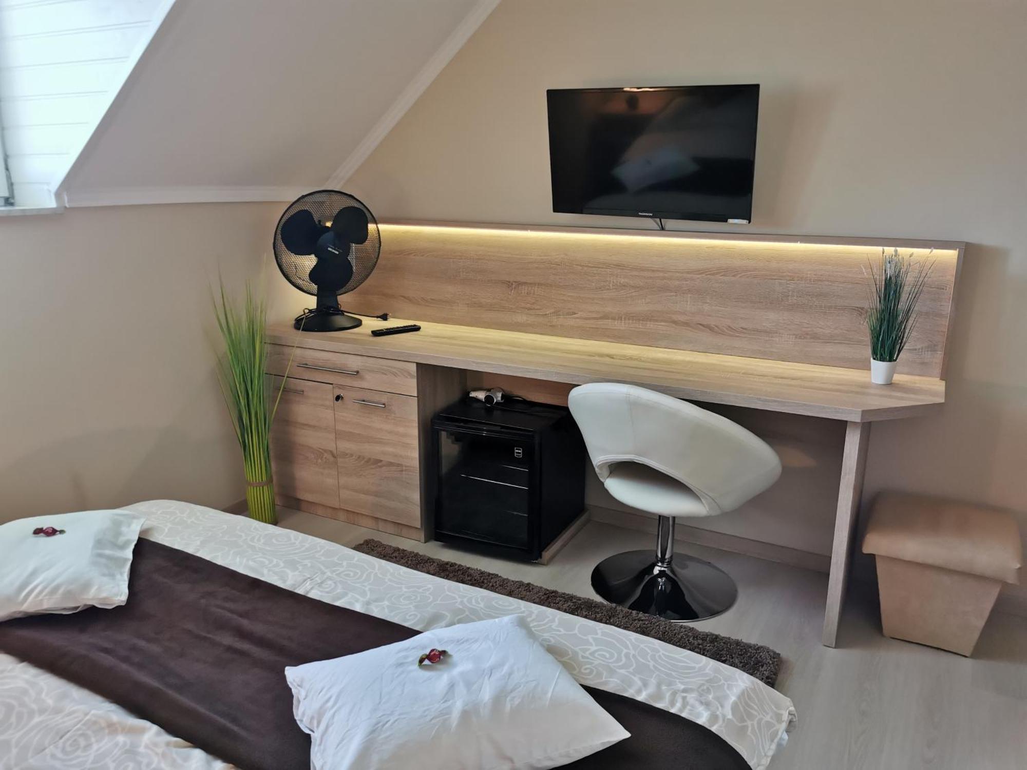 Csabai Vendeghaz Hotel Bük Eksteriør billede